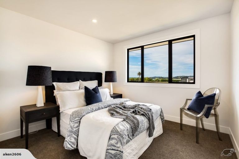 Photo of property in 14 Makete Crescent, Hobsonville, Auckland, 0618