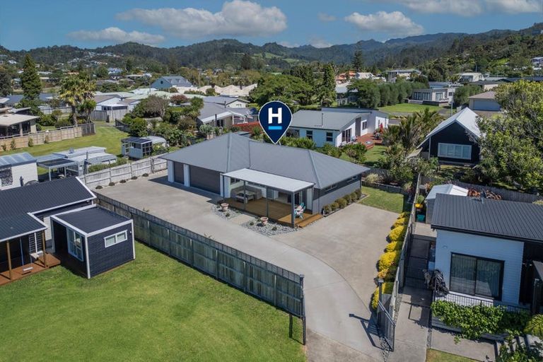 Photo of property in 32 Tairua Palms Place, Tairua, 3508
