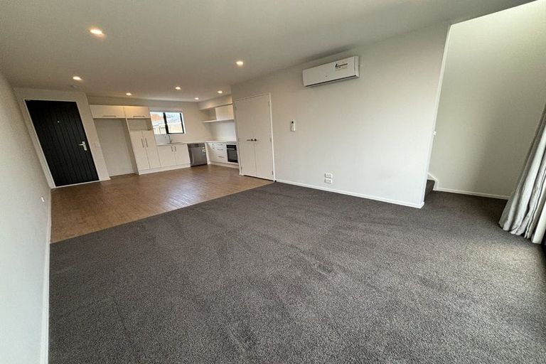 Photo of property in 2/45 Heywood Terrace, Richmond, Christchurch, 8013