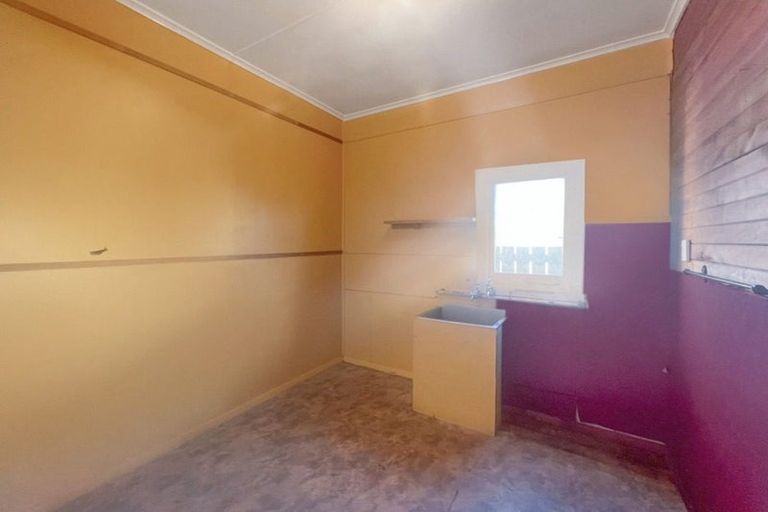 Photo of property in 18 Kitchener Street, Whanganui East, Whanganui, 4500