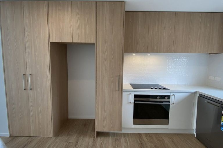 Photo of property in 35 Charles Street, Waltham, Christchurch, 8011