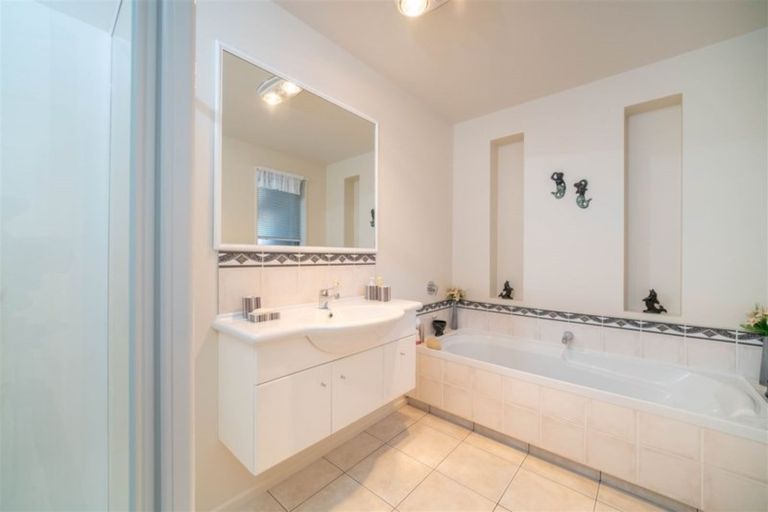 Photo of property in 29 Robinia Place, Wigram, Christchurch, 8042