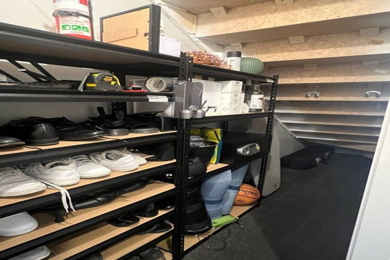 Photo of property in 18 Ron Deal Way, Epuni, Lower Hutt, 5011