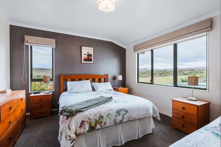 Photo of property in 91 Kahotea Drive, Motuoapa, 3382