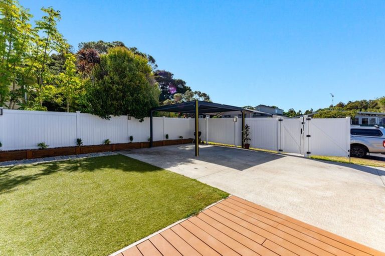 Photo of property in 1/10 Stanaway Street, Hillcrest, Auckland, 0627