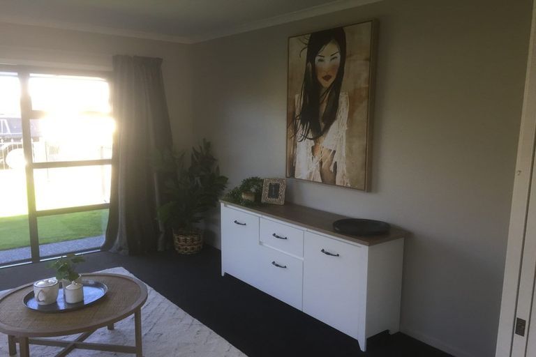 Photo of property in 8 Norrie Way, Kaiapoi, 7630