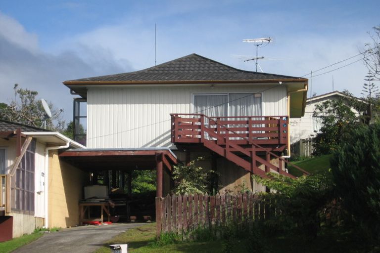 Photo of property in 323 Triangle Road, Massey, Auckland, 0614
