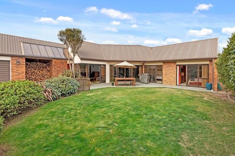 Photo of property in 10 Tucson Place, Burwood, Christchurch, 8061