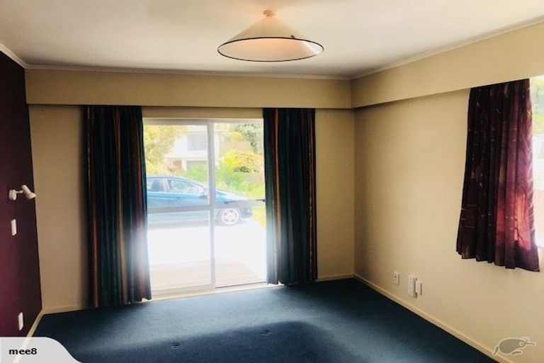 Photo of property in 43 Clifford Road, Johnsonville, Wellington, 6037