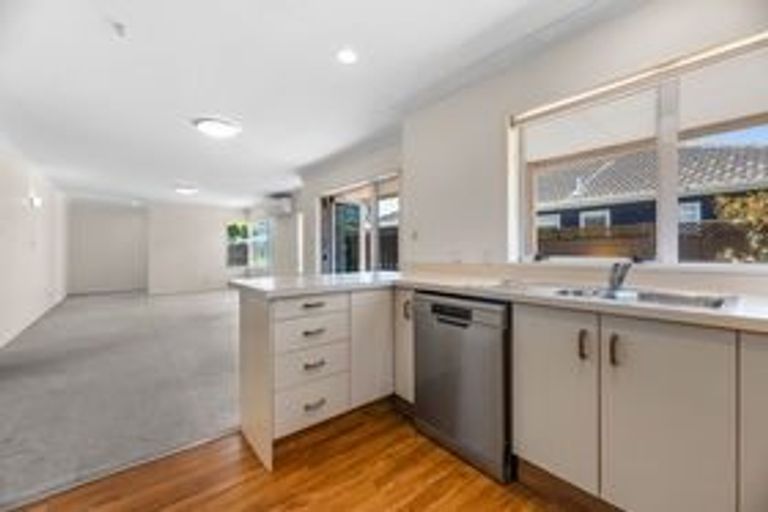 Photo of property in 413b Otumoetai Road, Otumoetai, Tauranga, 3110