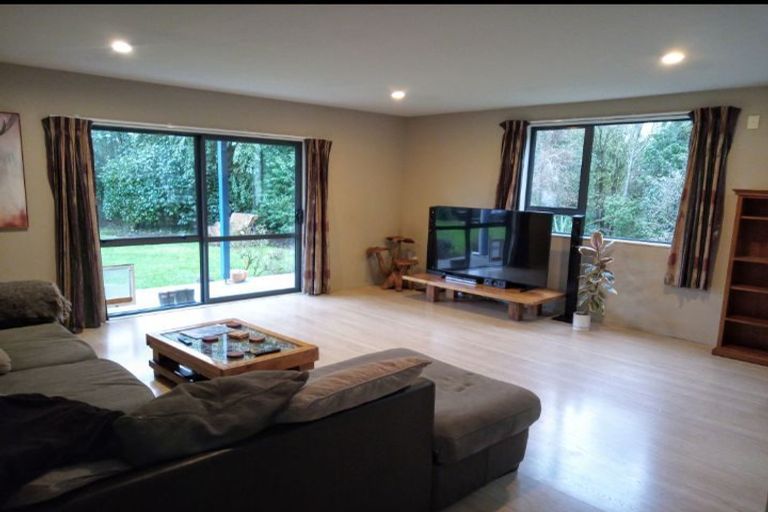 Photo of property in 1 Knight Street, Oxford, 7430