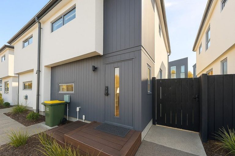 Photo of property in 6/20 Fitzherbert Road, Wainuiomata, Lower Hutt, 5014