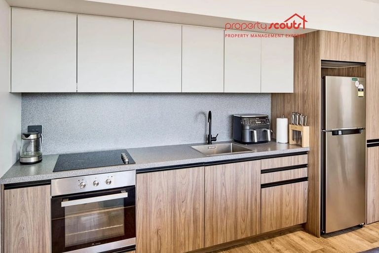 Photo of property in Unit 306,l3, 306/14 Laings Road, Hutt Central, Lower Hutt, 5010