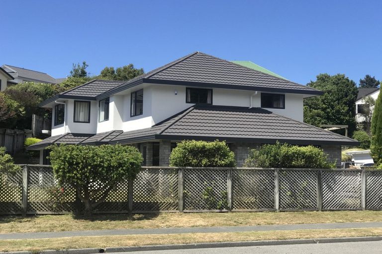 Photo of property in 193 Westchester Drive, Churton Park, Wellington, 6037