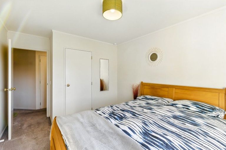 Photo of property in 27 Villa Grove, Paraparaumu, 5032