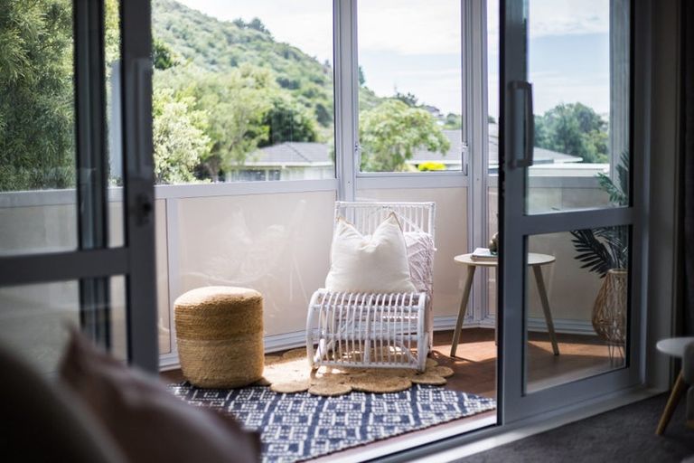 Photo of property in 6 The Companionway, Whitby, Porirua, 5024