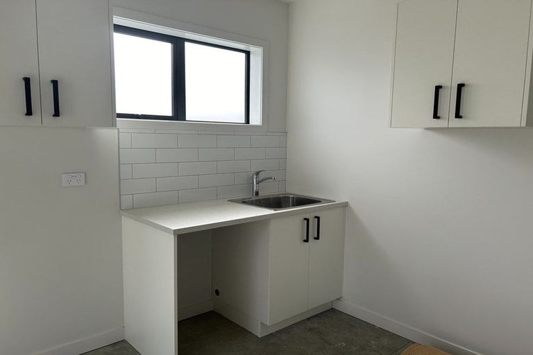 Photo of property in 71 Auckland Road, Greenmeadows, Napier, 4112