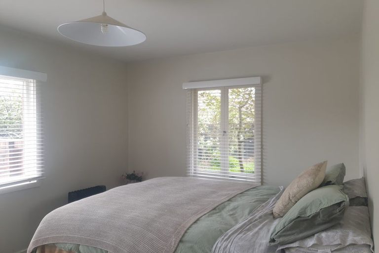 Photo of property in 18 Ashfield Place, Ilam, Christchurch, 8041