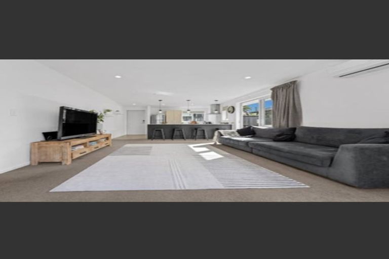 Photo of property in 52b Kayes Road, Pukekohe, 2120