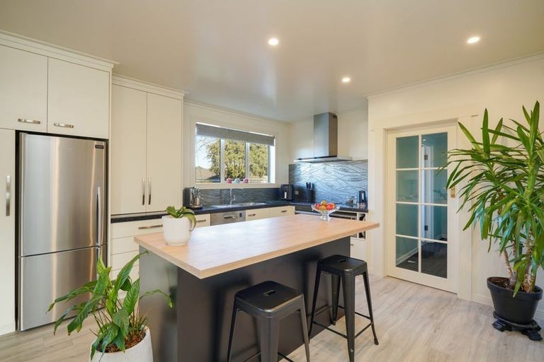 Photo of property in 60 Sydney Street, Windsor, Invercargill, 9810