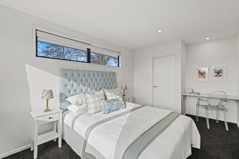 Photo of property in 62 Straven Road, Fendalton, Christchurch, 8014