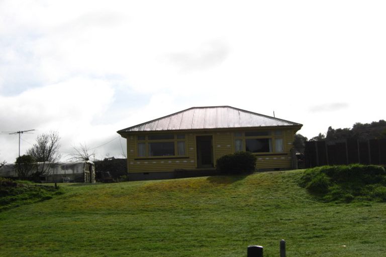 Photo of property in 44- 46 Coal Street, Reefton, 7830