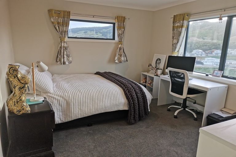 Photo of property in 40 Melksham Drive, Churton Park, Wellington, 6037