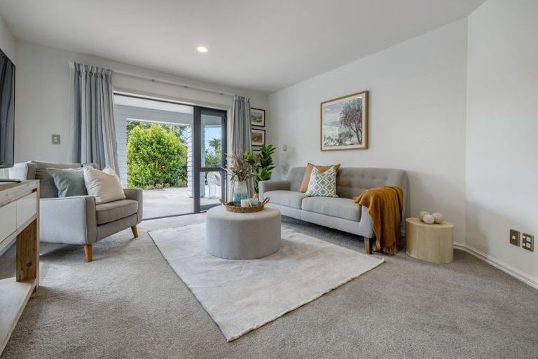 Photo of property in 16 Santa Barbara Drive, Papamoa Beach, Papamoa, 3118