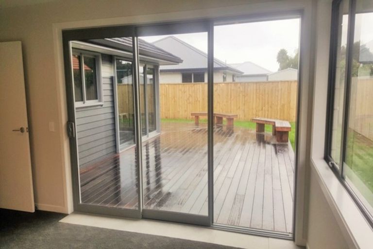 Photo of property in 102 Kupe Drive, Whitianga, 3510