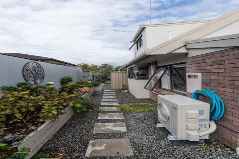 Photo of property in 204a Ngatai Road, Otumoetai, Tauranga, 3110