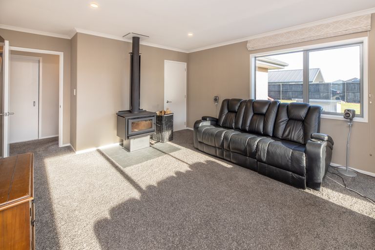 Photo of property in 15 Lignite Drive, Rolleston, 7614