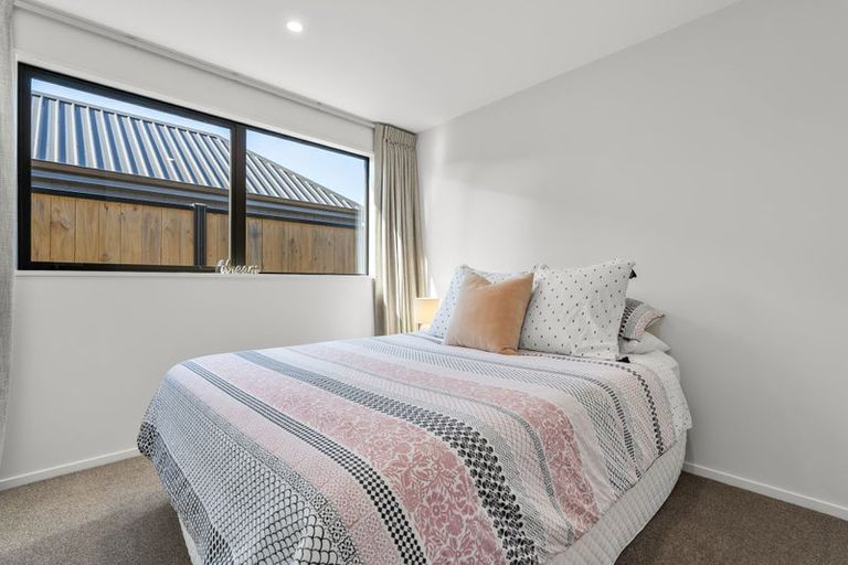 Photo of property in 97 Burdon Loop, Lake Hawea, 9382
