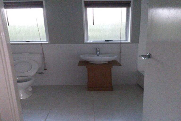 Photo of property in 1 Reeves Close, Fairview Downs, Hamilton, 3214