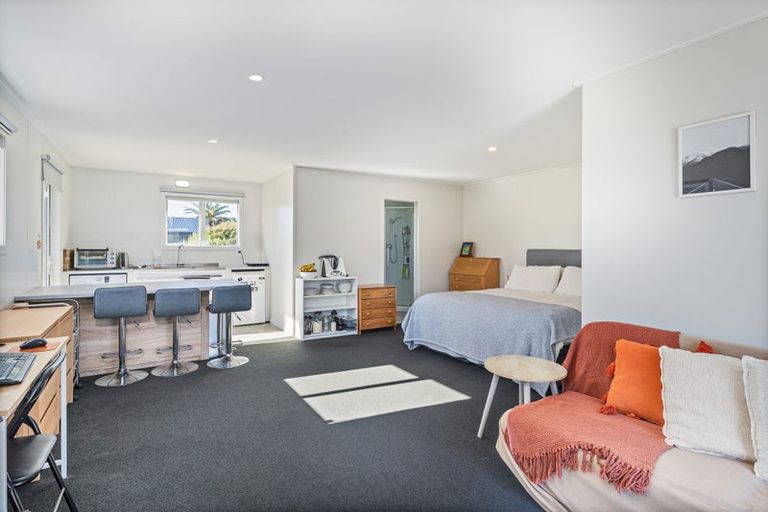 Photo of property in 36 Tairua Palms Place, Tairua, 3508