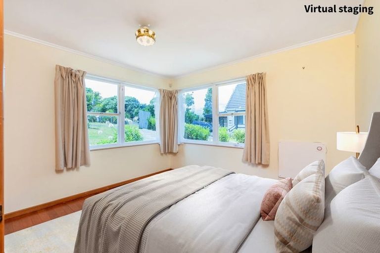 Photo of property in 38 Cyclarama Crescent, Massey, Auckland, 0614