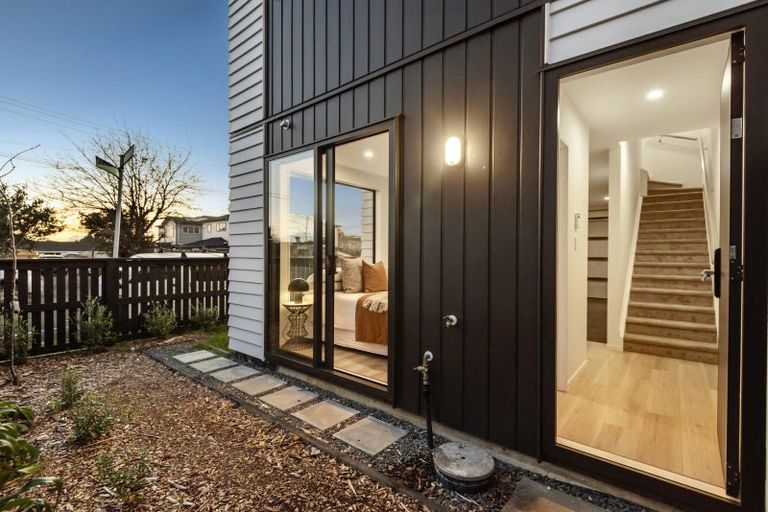 Photo of property in 4/2 Fairview Road, Papatoetoe, Auckland, 2025