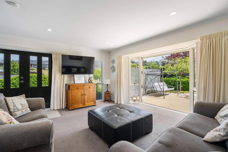 Photo of property in 32 Missy Crescent, Mount Pisa, Cromwell, 9383
