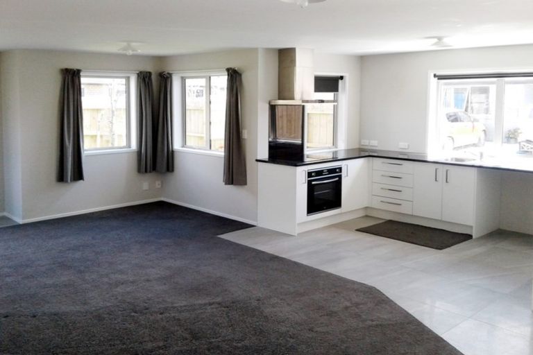 Photo of property in 169a Gray Avenue, Papatoetoe, Auckland, 2024