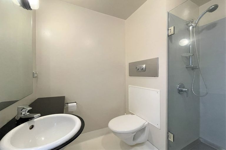 Photo of property in St Pauls Apartments, 103/43u Mulgrave Street, Thorndon, Wellington, 6011
