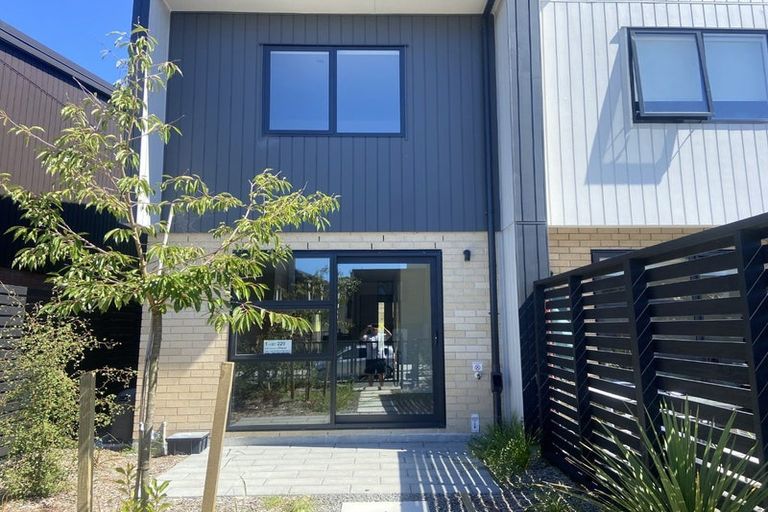 Photo of property in 37 Selo Street, Glen Eden, Auckland, 0602