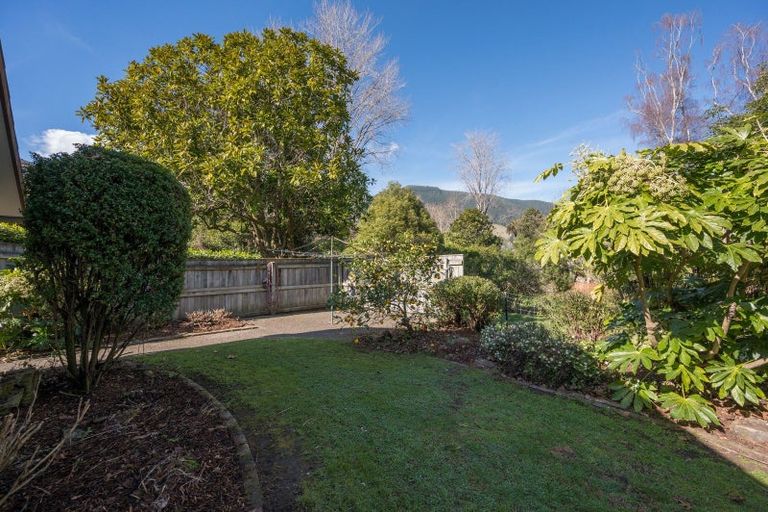 Photo of property in 25 Montebello Avenue, Stoke, Nelson, 7011