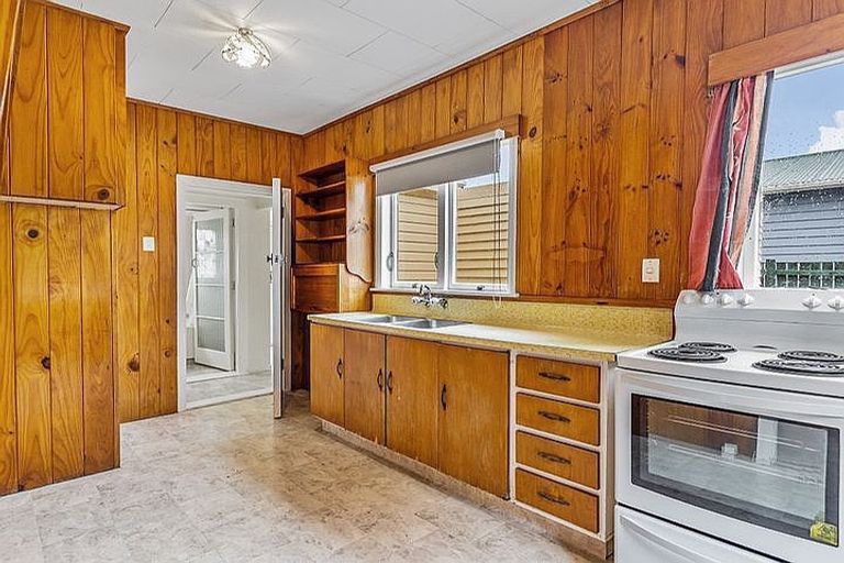 Photo of property in 25 Manuroa Road, Takanini, 2112