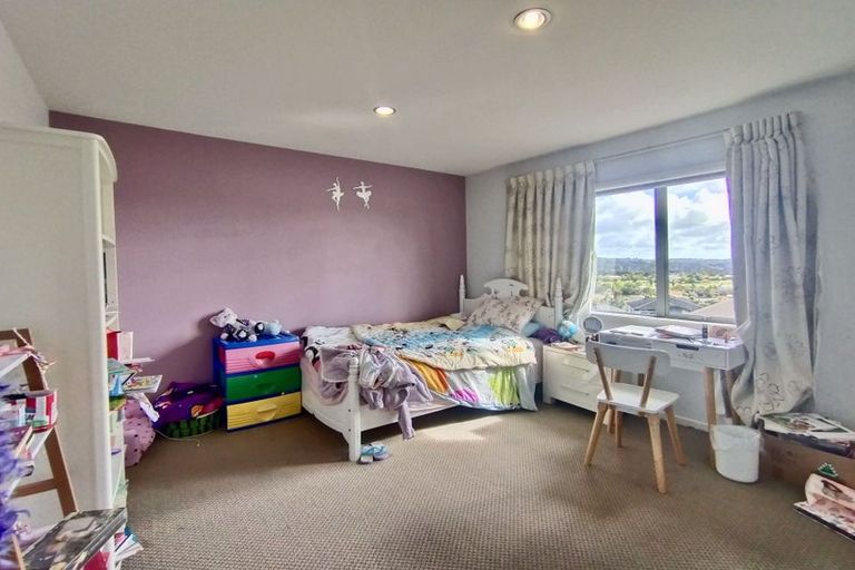 Photo of property in 72 Oakway Drive, Schnapper Rock, Auckland, 0632