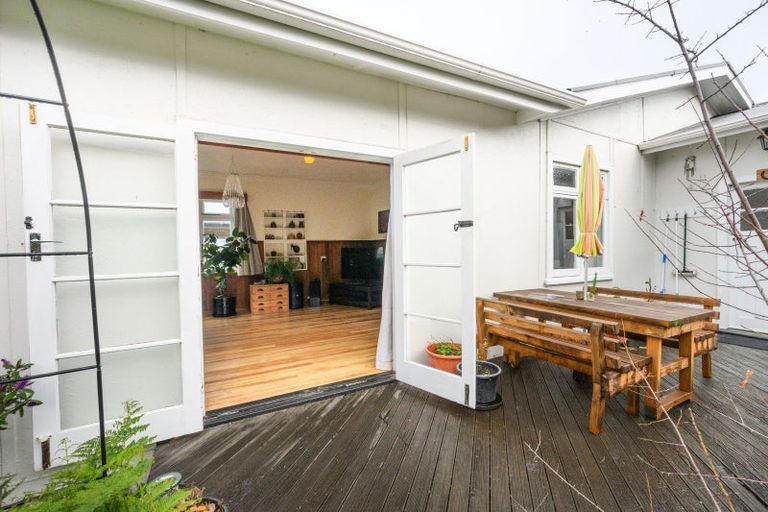 Photo of property in 23 Jenks Street, Foxton, 4814