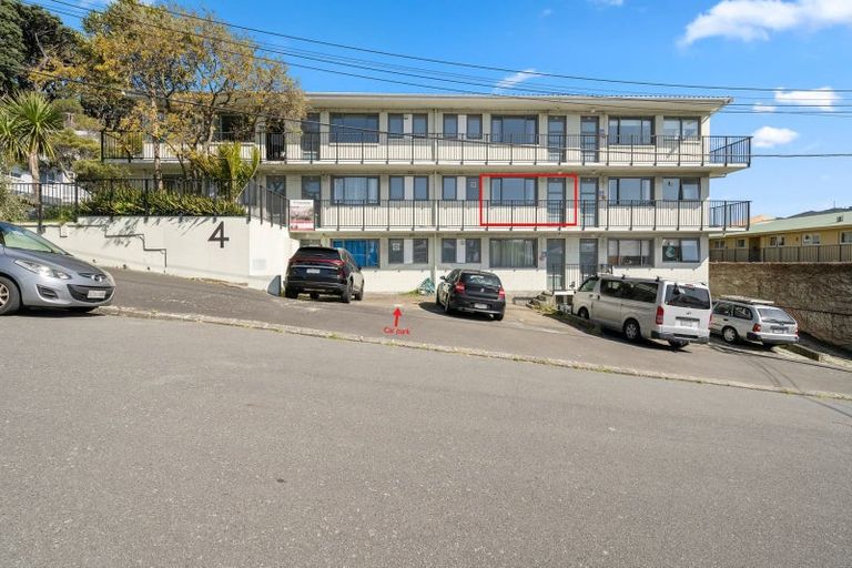 Photo of property in 4u6 Derby Street, Mount Victoria, Wellington, 6011