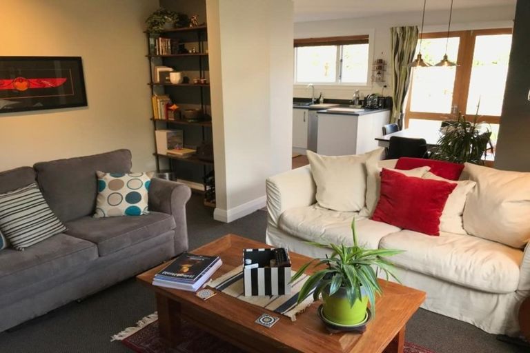 Photo of property in 80 Martin Avenue, Beckenham, Christchurch, 8023