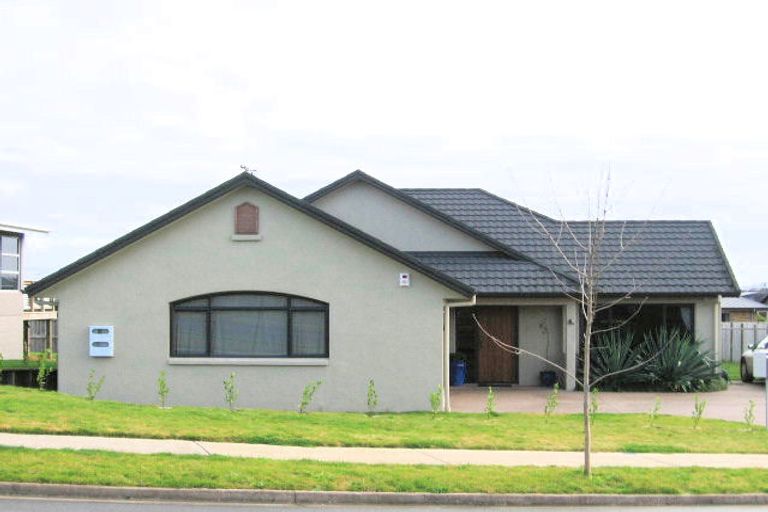 Photo of property in 12 Portobello Way, Huntington, Hamilton, 3210