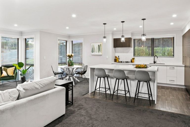 Photo of property in 318 Lakes Boulevard, Pyes Pa, Tauranga, 3112