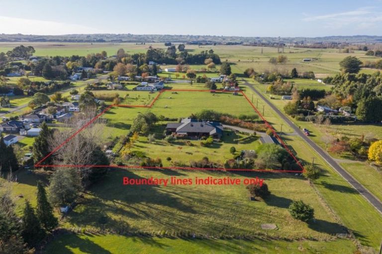 Photo of property in 66 Mantell Street, Tikokino, Waipawa, 4273