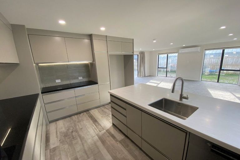 Photo of property in 8a Wingatui Road, Mosgiel, 9024